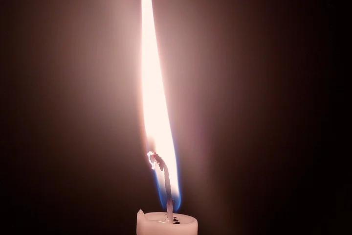 How Do You Remove Melted Candle Wax from Clothing, Sweaters, and Tablecloths?