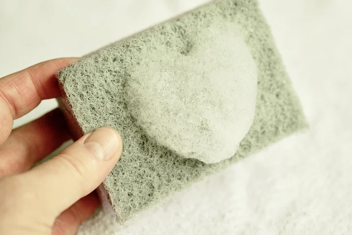 Commercial Leather Cleaners vs. DIY Remedies: Which Should You Use?